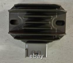 Kawasaki KXF250 2011/12 & KXF450 2009 voltage regulator. Part no 21066-0042