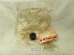 NOS New OEM Kawasaki Suspension Ball Joint KX500 KX250 KXF250 KXT250 59266-1053